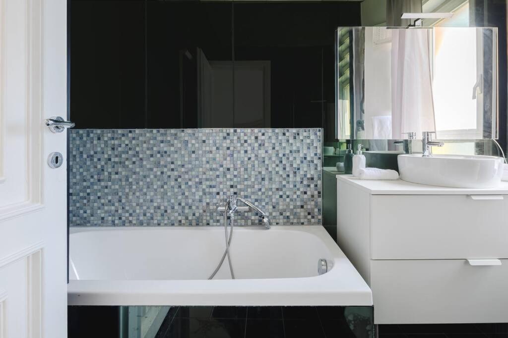 רומא New Opening San Pietro Roof Apartament מראה חיצוני תמונה